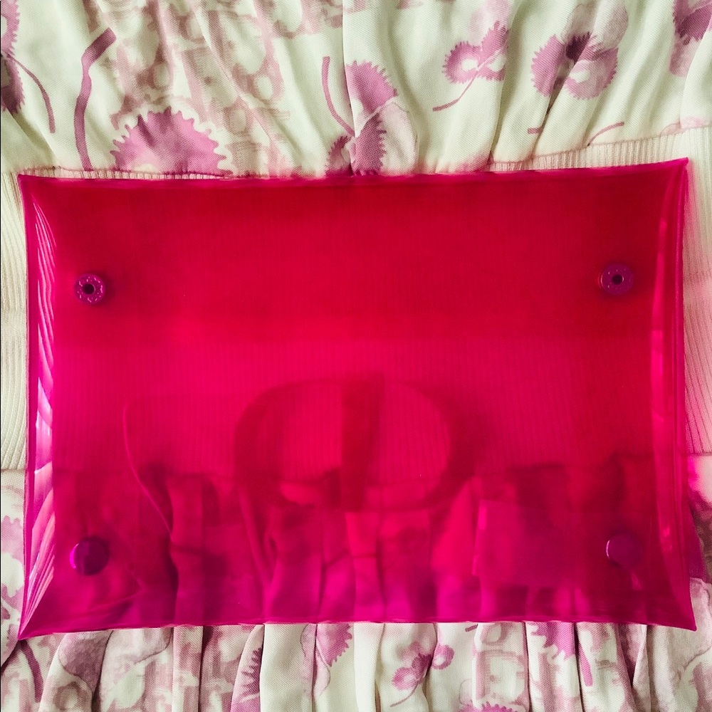 💖Christian Dior Glitter PVC Pink Clutch 💖 - Picture 2 of 3